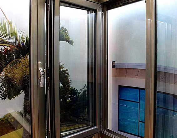 淺談斷橋門窗的優(yōu)缺點